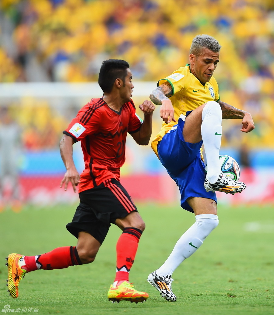 乌克兰绝杀墨西哥，蒂亚戈扛起全队