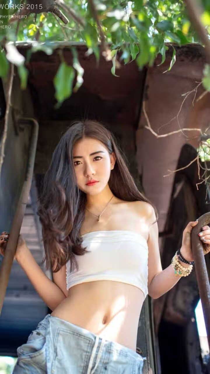 橙色浪潮与北欧飓风，当摩洛哥的节奏囚笼，撞上伊布的野蛮美学